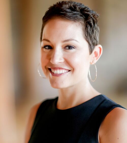 <strong>Kirstin C.</strong>