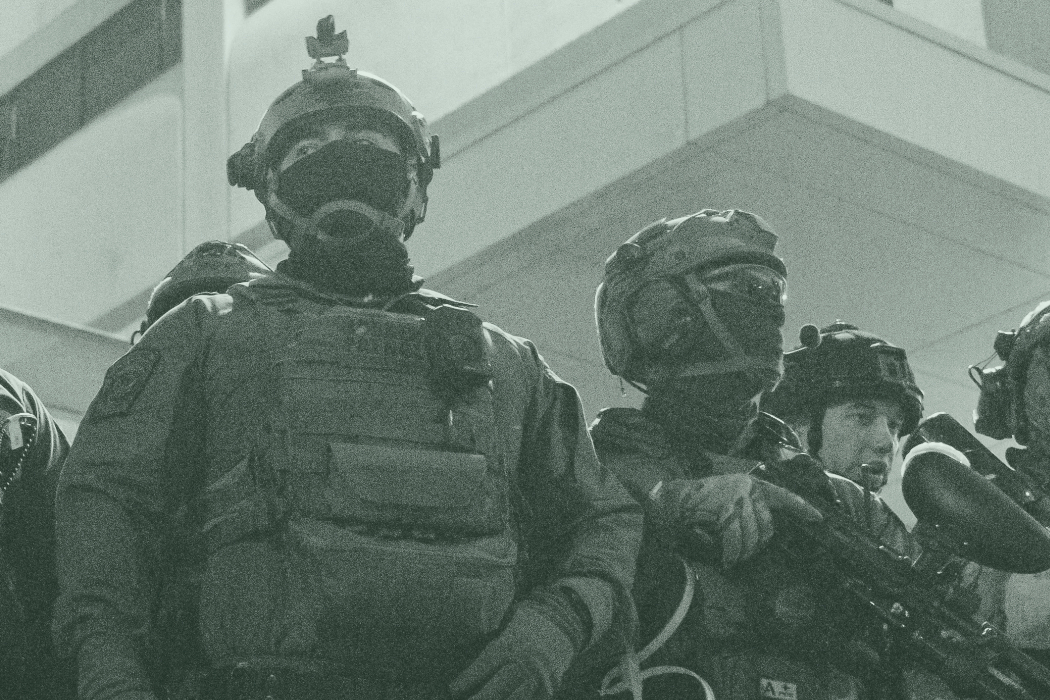 Just a Minute on Warrants